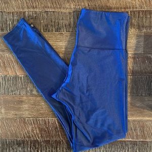 Onzie Blue Liquid Leggings